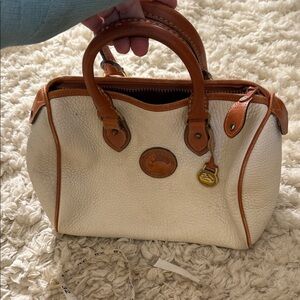 Dooney & Bourke Cream Leather Satchel with Tan Trim
Doctor bag tote